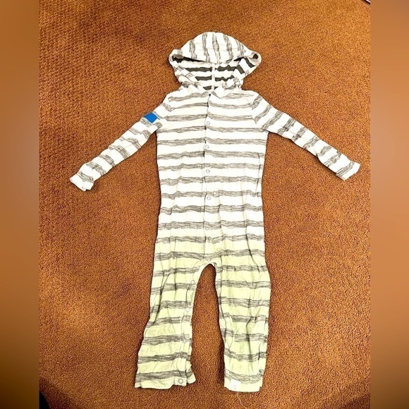 Burt’s Bees Boys One Piece Hooded Onesie One Piece Jumpsuit Size 18 Months - Picture 1 of 3